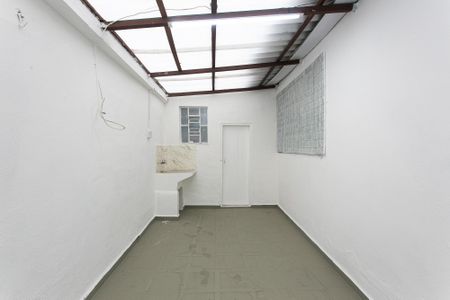 Casa para alugar com 40m², 1 quarto e sem vaga Casa para alugar com 40m², 1 quarto e sem vagaQuintal