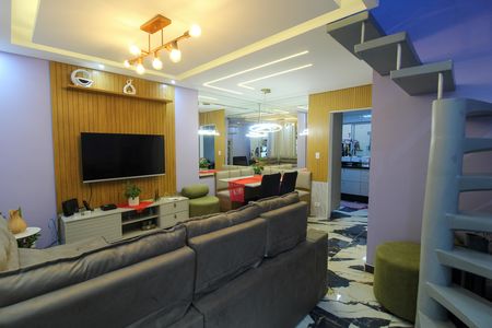 Sala de casa de condomínio à venda com 2 quartos, 100m² em Jaguaré, São Paulo