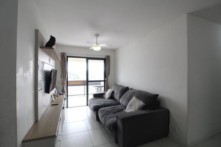 Sala de apartamento à venda com 3 quartos, 82m² em Barra Olímpica, Rio de Janeiro
