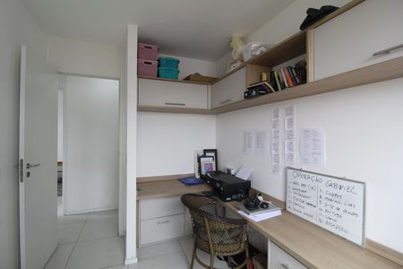 Apartamento à venda com 82m², 3 quartos e 1 vagaQuarto 2