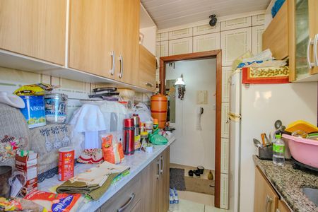 Cozinha de apartamento à venda com 3 quartos, 50m² em Rubem Berta, Porto Alegre