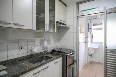 Apartamento para alugar com 57m², 2 quartos e 1 vagaCozinha