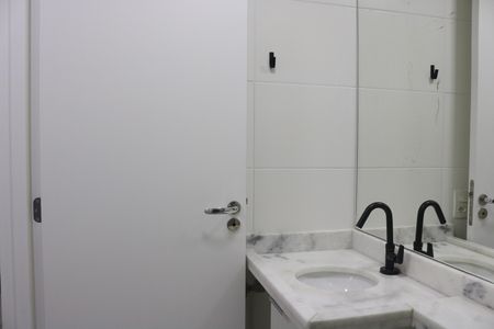 Apartamento para alugar com 35m², 2 quartos e sem vagaBanheiro