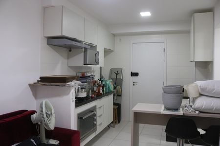 Apartamento para alugar com 35m², 2 quartos e sem vagaSala e Cozinha Integrada