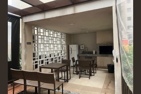 Apartamento para alugar com 35m², 2 quartos e sem vagaÁrea comum - Churrasqueira