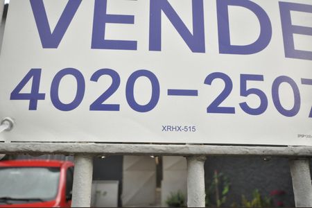 Casa à venda com 116m², 3 quartos e 3 vagasPlaca