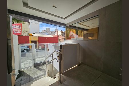Apartamento para alugar com 23m², 1 quarto e 1 vaga Apartamento para alugar com 23m², 1 quarto e 1 vagaFachada e portaria