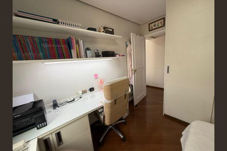 Apartamento à venda com 4 quartos, 240m² em Vila Mariana, São Paulo