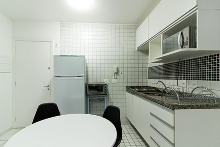 Cozinha de kitnet/studio para alugar com 1 quarto, 30m² em Perdizes, São Paulo