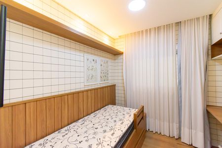 Apartamento para alugar com 74m², 2 quartos e 2 vagas Apartamento para alugar com 74m², 2 quartos e 2 vagasQuarto
