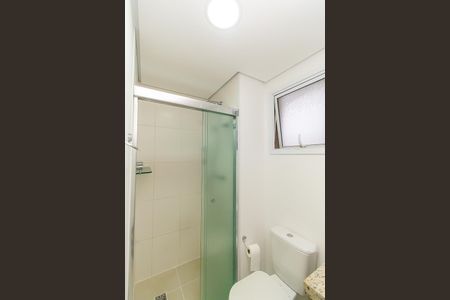 Apartamento para alugar com 74m², 2 quartos e 2 vagas Apartamento para alugar com 74m², 2 quartos e 2 vagasBanheiro da Suíte