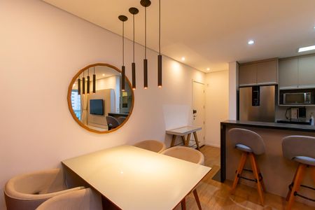 Apartamento para alugar com 74m², 2 quartos e 2 vagas Apartamento para alugar com 74m², 2 quartos e 2 vagasSala