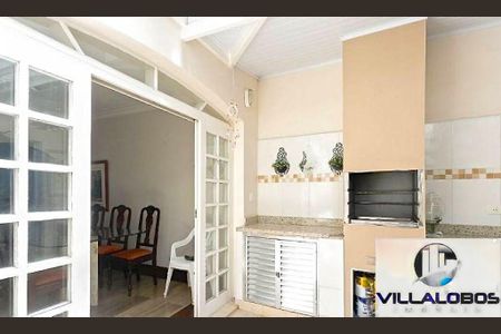 Casa à venda com 3 quartos, 123m² em Alto de Pinheiros, São Paulo