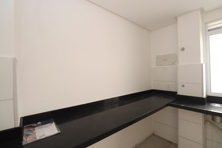 Cozinha de apartamento para alugar com 2 quartos, 46m² em Jardim das Margaridas, Salvador