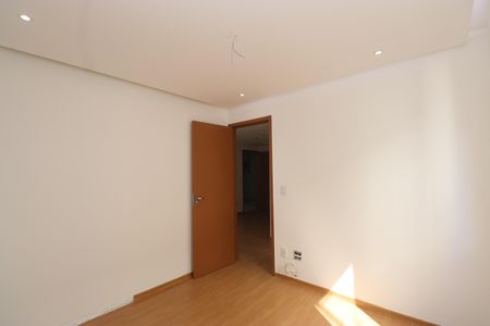 Apartamento para alugar com 46m², 2 quartos e 2 vagas Apartamento para alugar com 46m², 2 quartos e 2 vagasQuarto 1