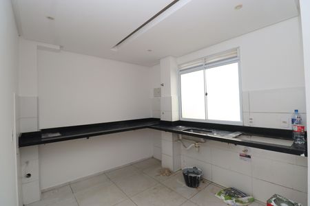 Apartamento para alugar com 46m², 2 quartos e 2 vagas Apartamento para alugar com 46m², 2 quartos e 2 vagasCozinha