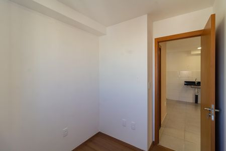 Quarto 2 de apartamento para alugar com 2 quartos, 38m² em Lapa de Baixo, São Paulo
