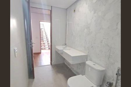 Casa à venda com 3 quartos, 278m² em Alto de Pinheiros, São Paulo