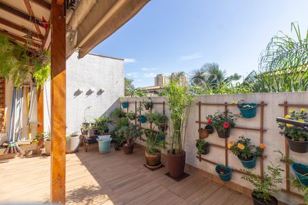 Apartamento à venda com 98m², 2 quartos e 1 vaga Apartamento à venda com 98m², 2 quartos e 1 vagaÁrea de Serviço - Terraço