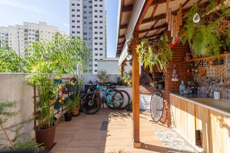 Apartamento à venda com 98m², 2 quartos e 1 vaga Apartamento à venda com 98m², 2 quartos e 1 vagaÁrea de Serviço - Terraço