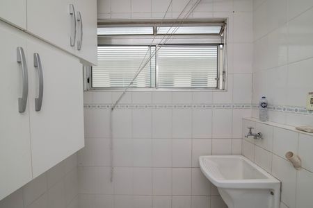 Apartamento para alugar com 66m², 2 quartos e 1 vagaÁrea de Serviço