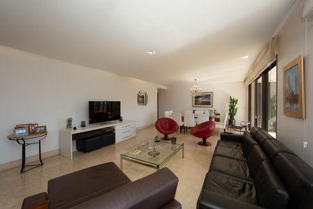 Apartamento para alugar com 278m², 4 quartos e 4 vagas Apartamento para alugar com 278m², 4 quartos e 4 vagasSALA