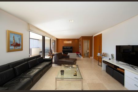 SALA de apartamento para alugar com 4 quartos, 278m² em Funcionários, Belo Horizonte