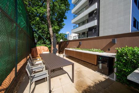 Apartamento para alugar com 278m², 4 quartos e 4 vagas Apartamento para alugar com 278m², 4 quartos e 4 vagasAREA LIVRE