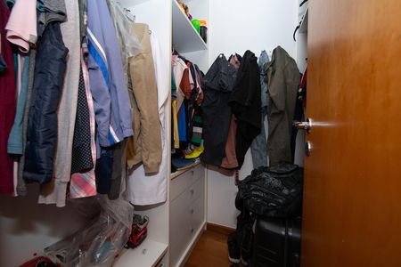 Apartamento para alugar com 278m², 4 quartos e 4 vagas Apartamento para alugar com 278m², 4 quartos e 4 vagasQUARTO1