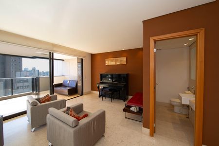 Apartamento para alugar com 278m², 4 quartos e 4 vagas Apartamento para alugar com 278m², 4 quartos e 4 vagasSALA