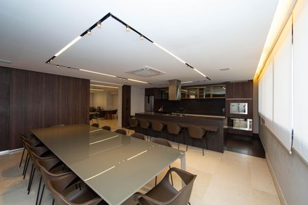 Apartamento para alugar com 278m², 4 quartos e 4 vagas Apartamento para alugar com 278m², 4 quartos e 4 vagasESPACO GOURMET