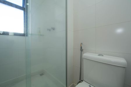 Apartamento para alugar com 278m², 4 quartos e 4 vagas Apartamento para alugar com 278m², 4 quartos e 4 vagasBANHEIRO5
