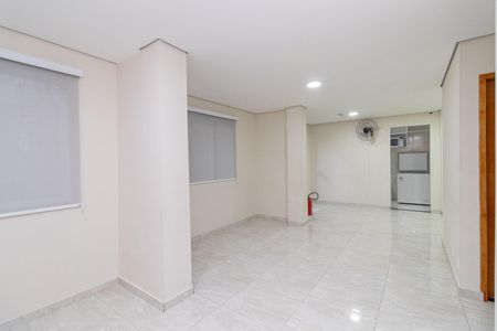Apartamento para alugar com 50m², 2 quartos e sem vagaÁrea comum - Salão de festas