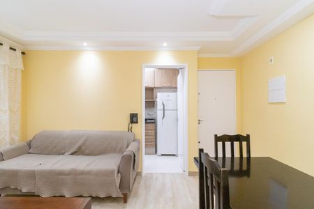 Sala de apartamento para alugar com 2 quartos, 50m² em Vila Talarico, São Paulo