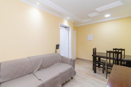 Sala de apartamento para alugar com 2 quartos, 50m² em Vila Talarico, São Paulo