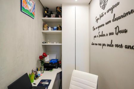 Apartamento à venda com 87m², 3 quartos e 2 vagasEscritório