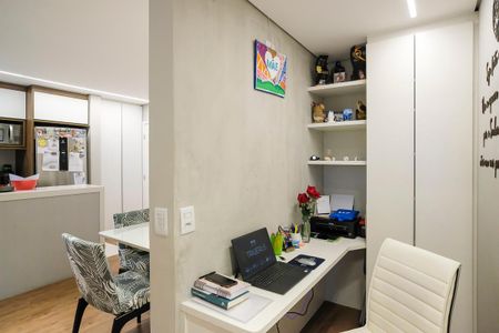 Apartamento à venda com 87m², 3 quartos e 2 vagasEscritório