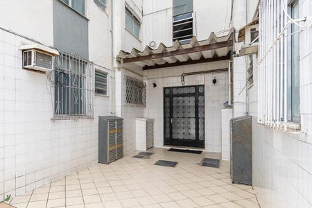 Apartamento à venda com 48m², 2 quartos e sem vagaÁrea comum - Hall da entrada