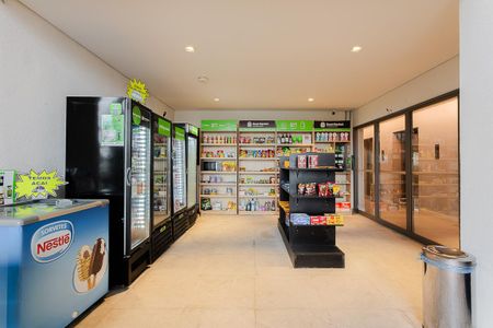 Apartamento para alugar com 67m², 2 quartos e sem vagaMercado