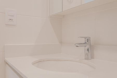 Apartamento para alugar com 67m², 2 quartos e sem vagaBanheiro