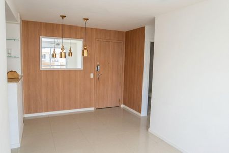 Apartamento para alugar com 61m², 2 quartos e 1 vaga Apartamento para alugar com 61m², 2 quartos e 1 vagaSALA