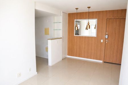 Apartamento para alugar com 61m², 2 quartos e 1 vaga Apartamento para alugar com 61m², 2 quartos e 1 vagaSALA