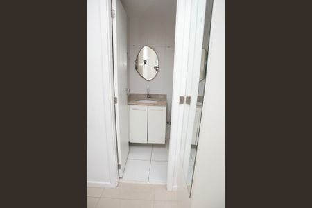 Apartamento para alugar com 61m², 2 quartos e 1 vaga Apartamento para alugar com 61m², 2 quartos e 1 vagaBANHEIRO 2