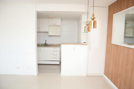 Apartamento para alugar com 61m², 2 quartos e 1 vaga Apartamento para alugar com 61m², 2 quartos e 1 vagaSALA