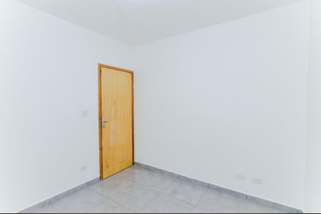 Quarto de casa para alugar com 1 quarto, 18m² em Torres Tibagy, Guarulhos