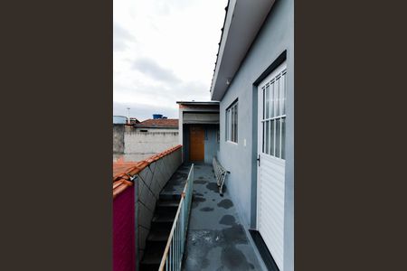 Casa para alugar com 18m², 1 quarto e sem vagaEntrada Social 