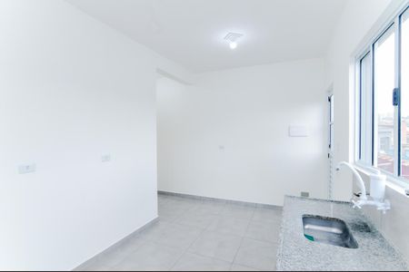 Kitnet de casa para alugar com 1 quarto, 18m² em Torres Tibagy, Guarulhos