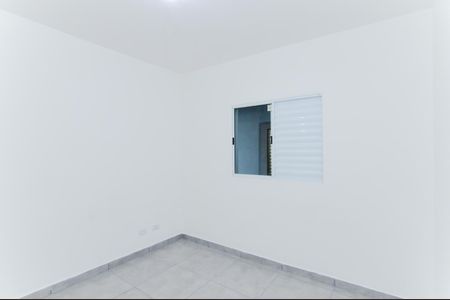 Quarto de casa para alugar com 1 quarto, 18m² em Torres Tibagy, Guarulhos