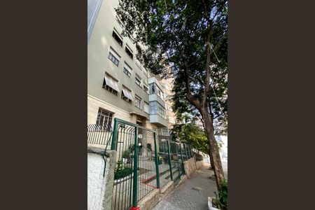 Apartamento à venda com 99m², 2 quartos e sem vaga