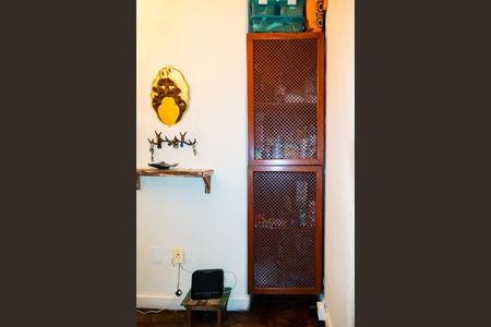 Apartamento à venda com 99m², 2 quartos e sem vaga
